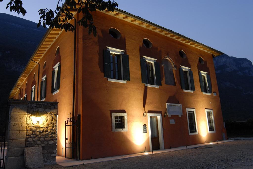 Agriturismo Al Palazzo Rivalta di Brentino Εξωτερικό φωτογραφία